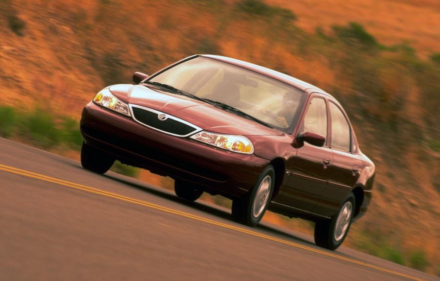  Mercury Mystique 1998 года  (фото 20 из 26)